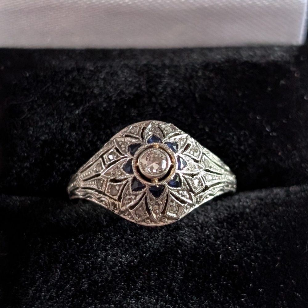 18k & Platinum Antique Edwardian Diamonds And Sapphire's Ring 7